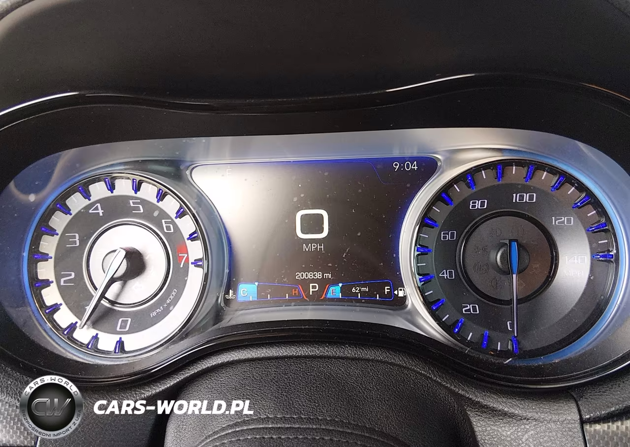2016 Chrysler 300 300S VIN:2C3CCABG4GH328892 - 7