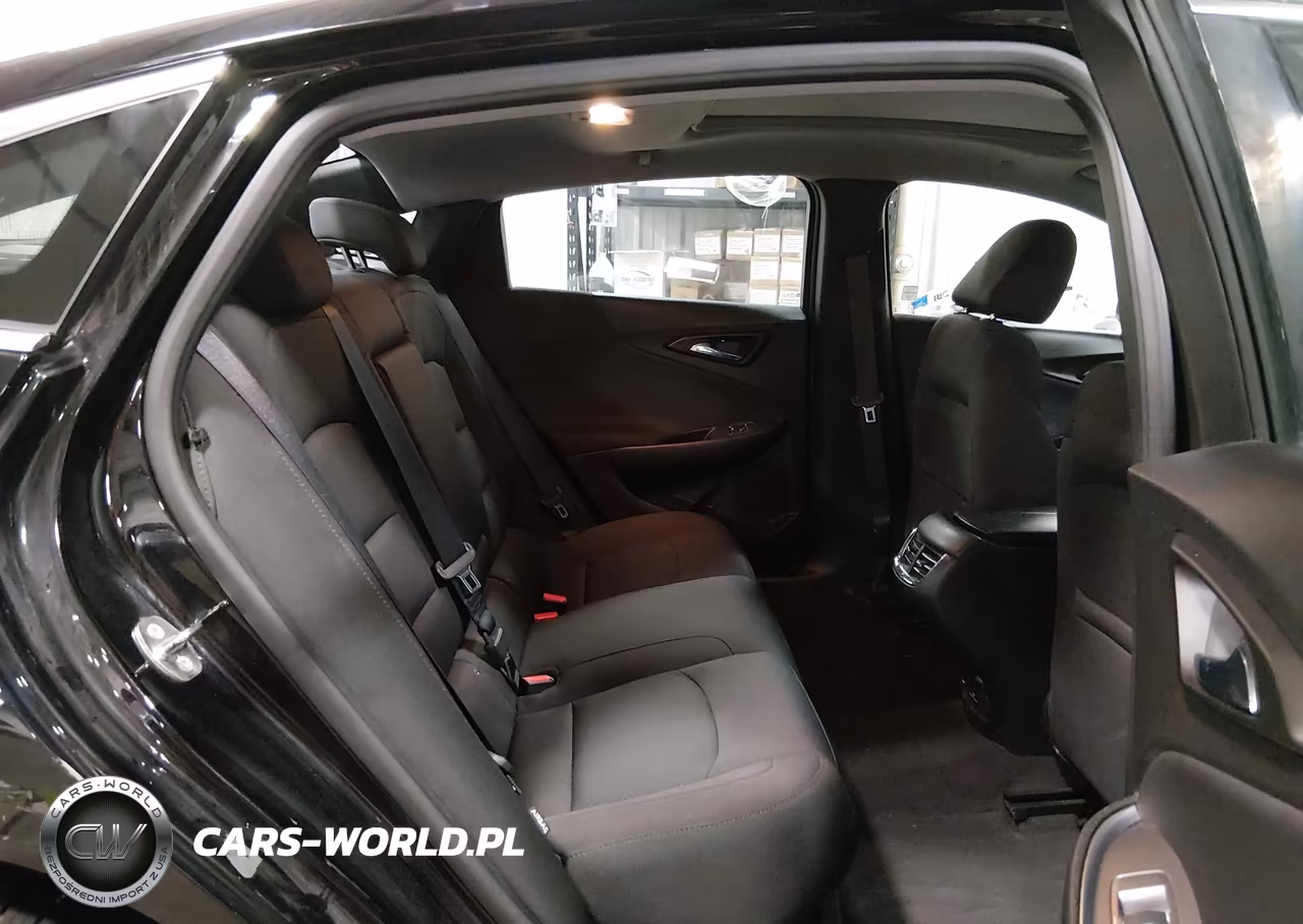 2018 Chevrolet Malibu Lt VIN:1G1ZD5ST6JF133370 - 8