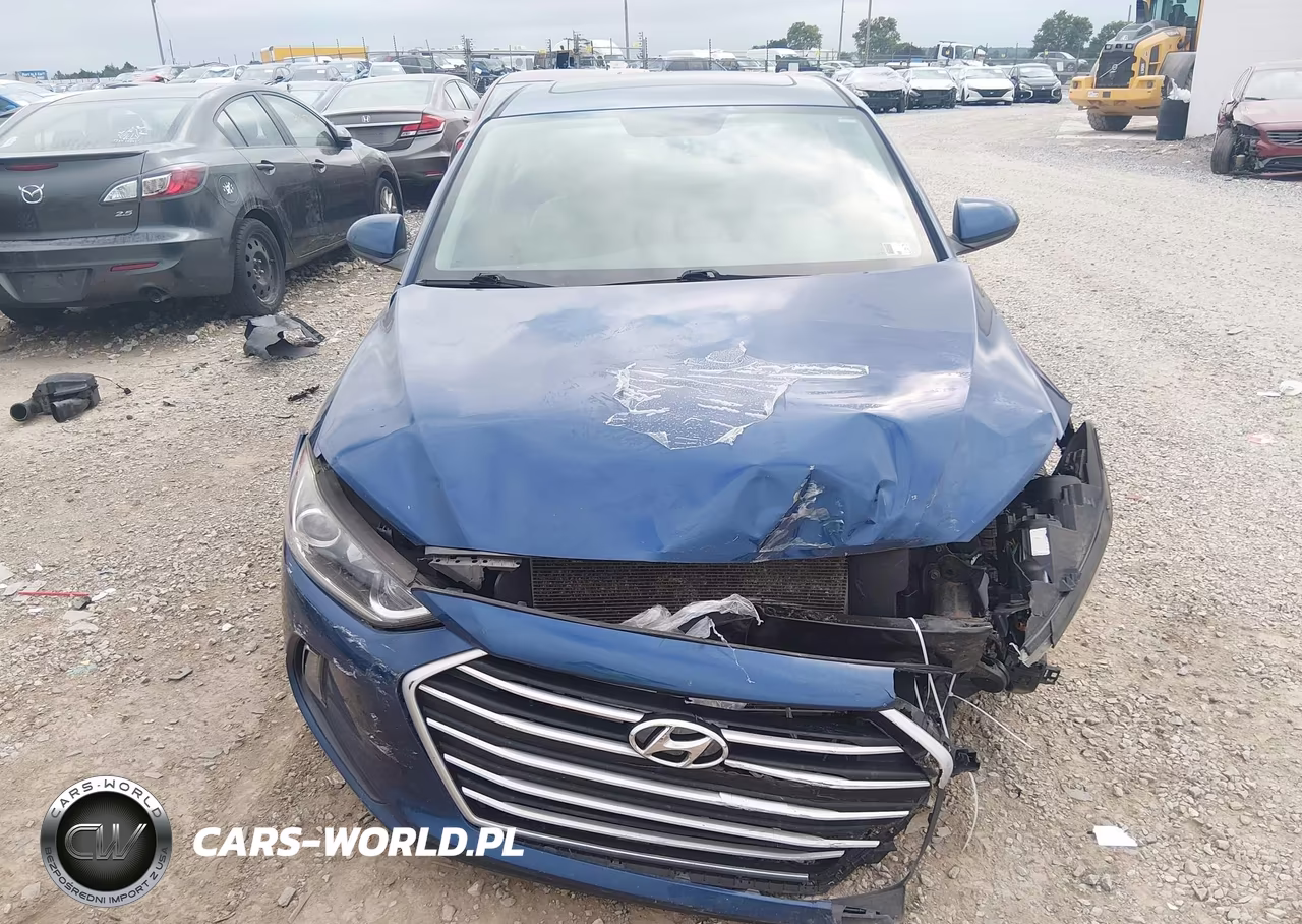 2018 Hyundai Elantra Value Edition VIN:5NPD84LFXJH370992 - 12