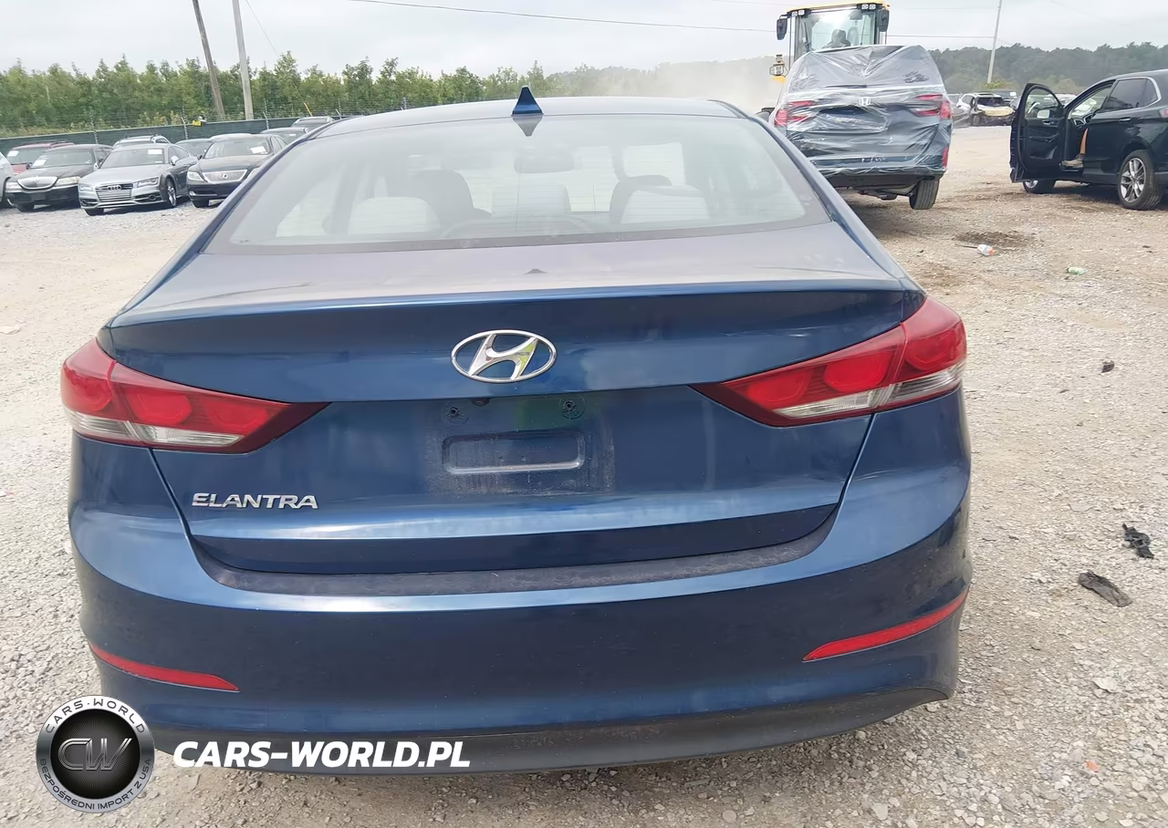 2018 Hyundai Elantra Value Edition VIN:5NPD84LFXJH370992 - 16