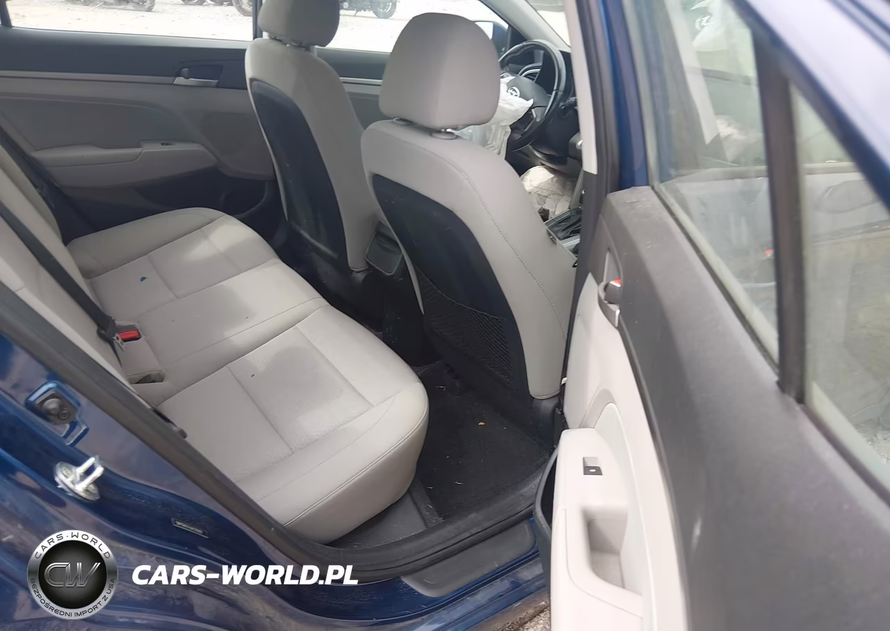 2018 Hyundai Elantra Value Edition VIN:5NPD84LFXJH370992 - 8