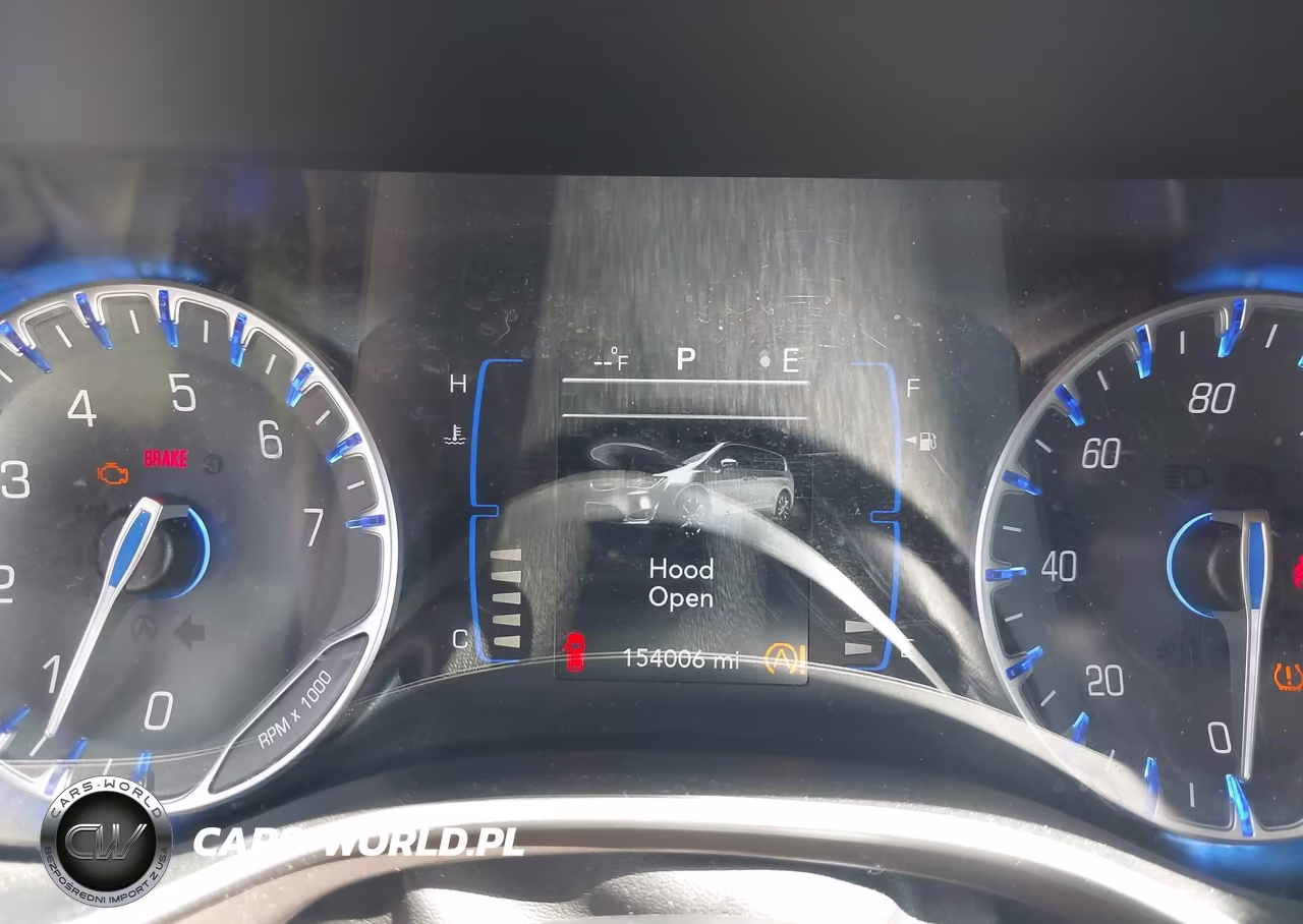 2018 Chrysler Pacifica Touring L VIN:2C4RC1BG2JR124437 - 7