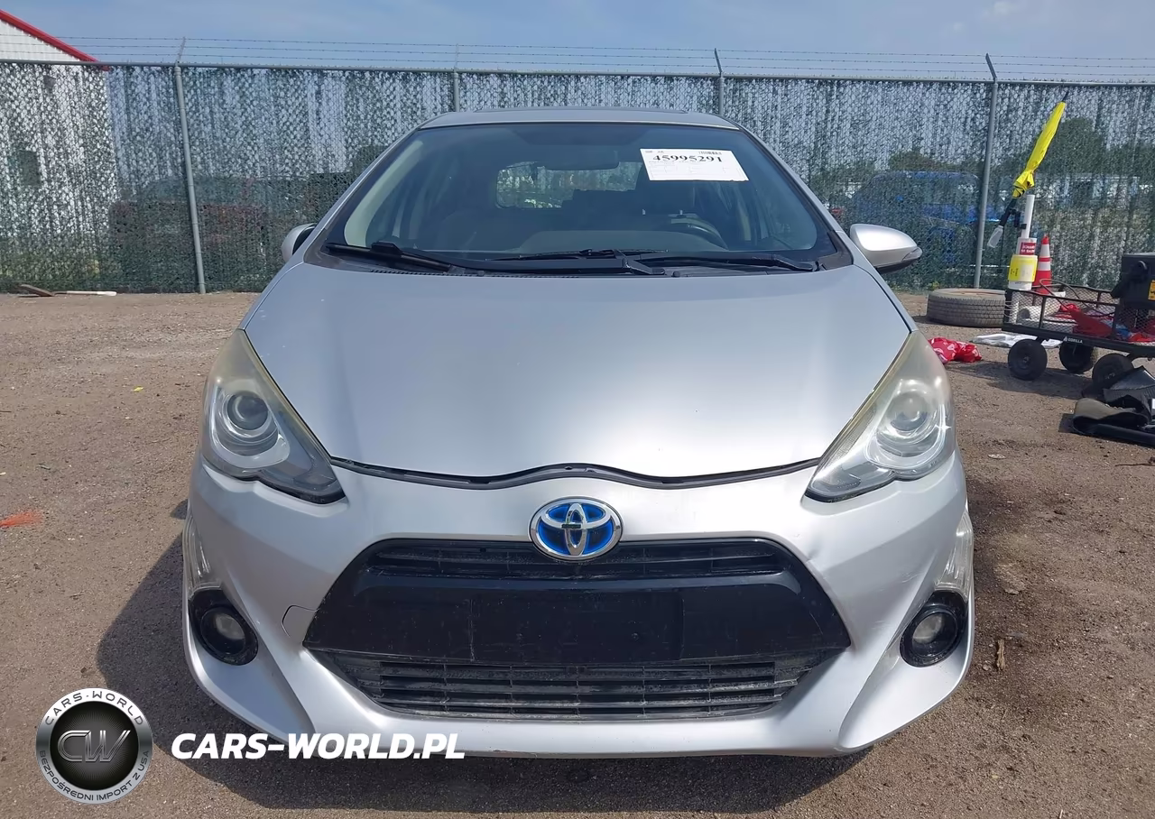 2015 Toyota Prius C Four VIN:JTDKDTB38F1108732 - 12