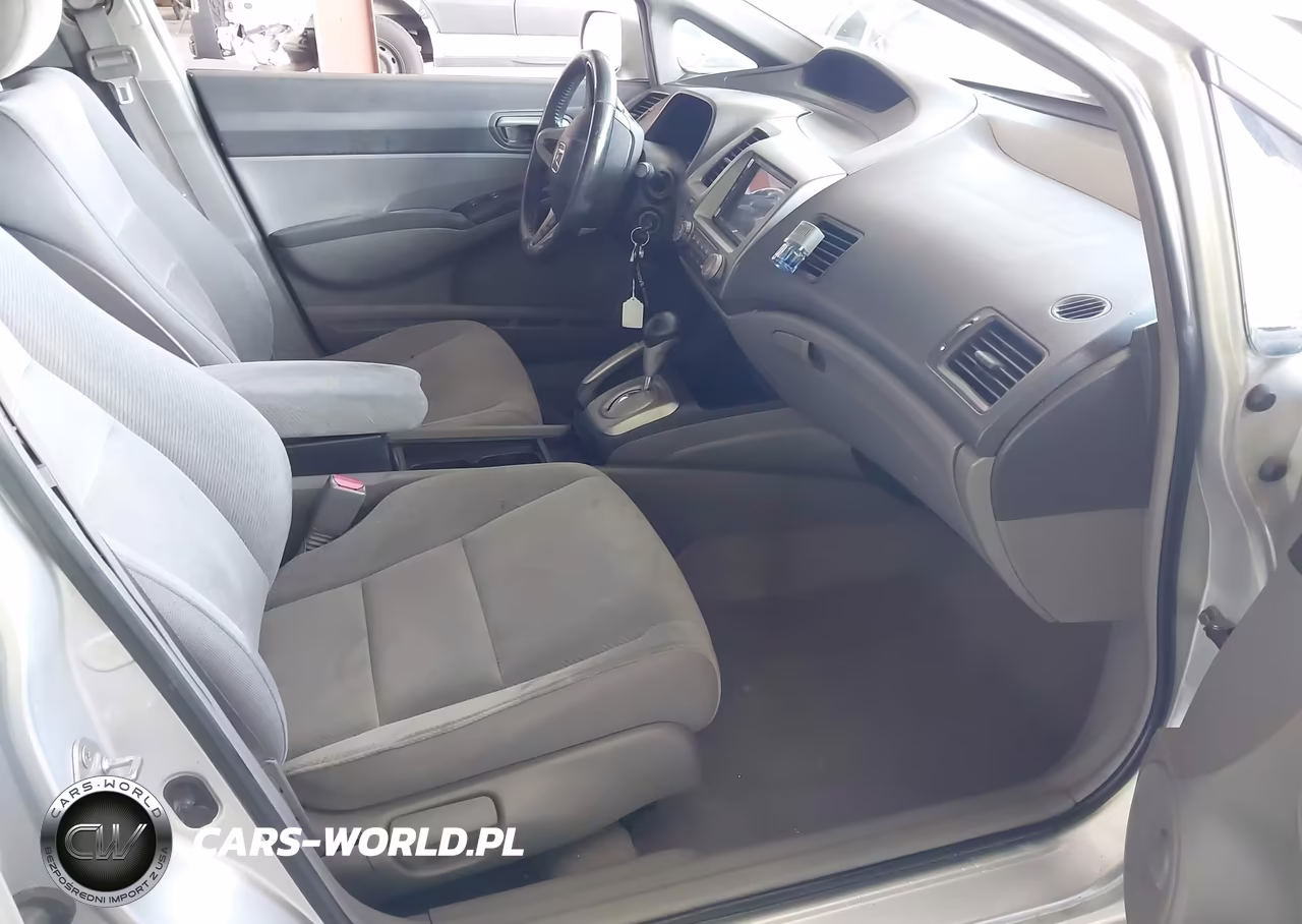 2010 Honda Civic Lx VIN:2HGFA1F50AH303312 - 5