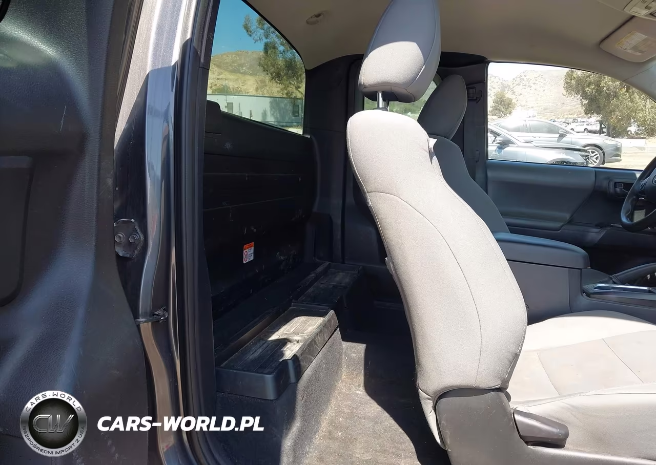 2018 Toyota Tacoma Sr VIN:5TFRX5GN8JX116184 - 8