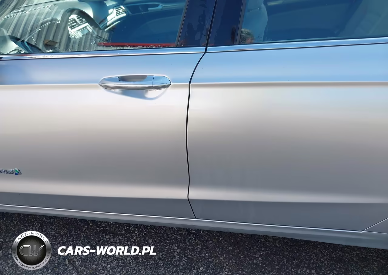 2018 Ford Fusion Hybrid S VIN:3FA6P0UU8JR235806 - 13