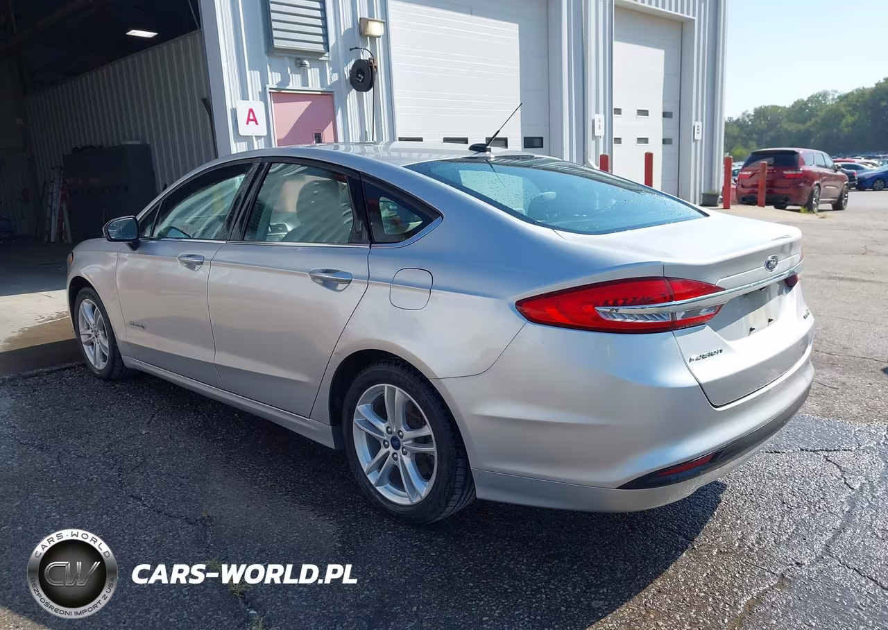 2018 Ford Fusion Hybrid S VIN:3FA6P0UU8JR235806 - 3