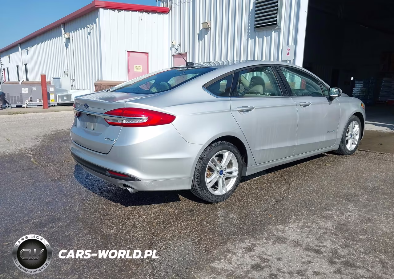 2018 Ford Fusion Hybrid S VIN:3FA6P0UU8JR235806 - 4