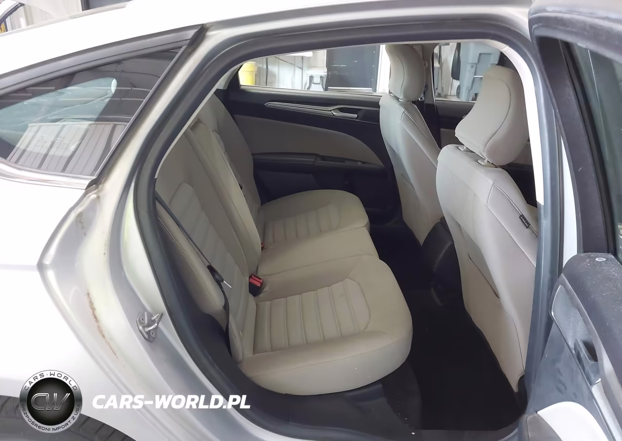 2018 Ford Fusion Hybrid S VIN:3FA6P0UU8JR235806 - 8