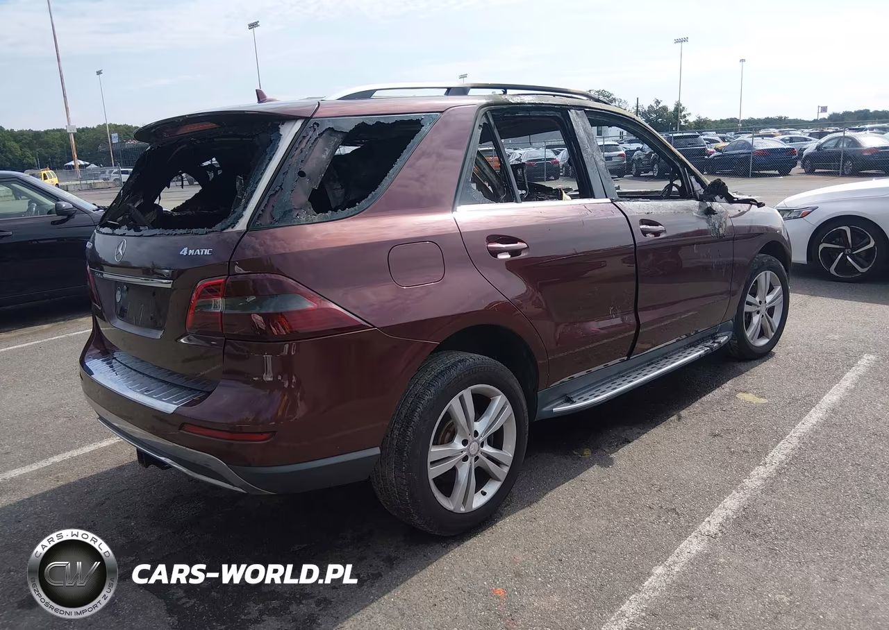2014 Mercedes-Benz Ml 350 4Matic VIN:4JGDA5HB4EA306987 - 4
