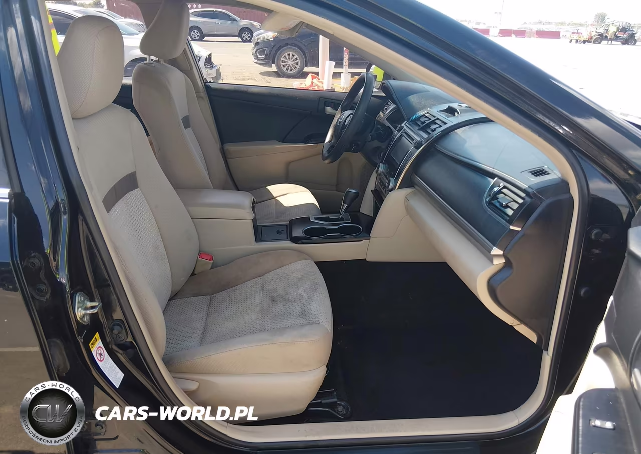 2014 Toyota Camry Le VIN:4T4BF1FK6ER354774 - 5