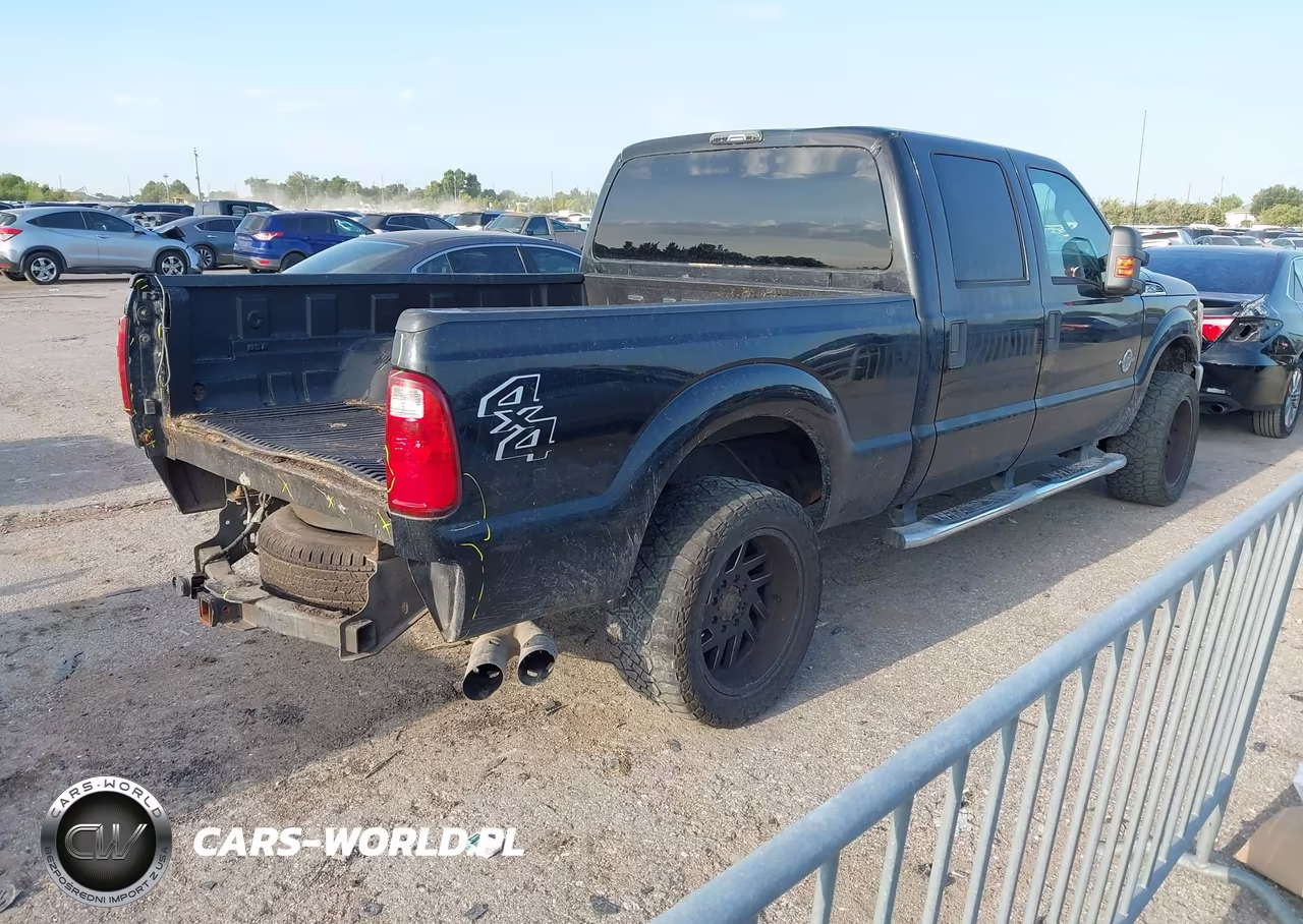 2011 Ford F-250 Xlt VIN:1FT7W2BTXBEB30826 - 4