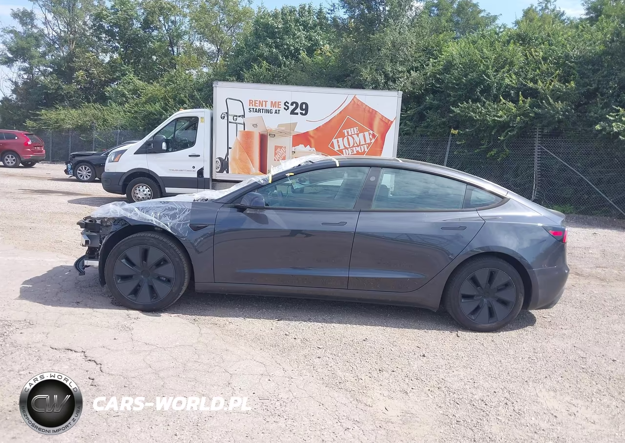 2025 Tesla Model 3 Long Range Rear-Wheel Drive-Standard Rear-Wheel Drive VIN:5YJ3E1EA5SF925304 - 13