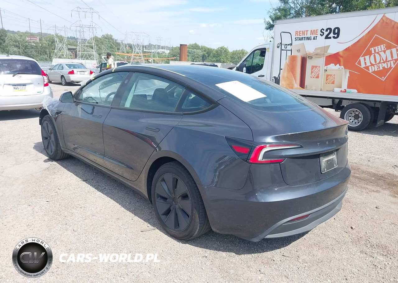 2025 Tesla Model 3 Long Range Rear-Wheel Drive-Standard Rear-Wheel Drive VIN:5YJ3E1EA5SF925304 - 3