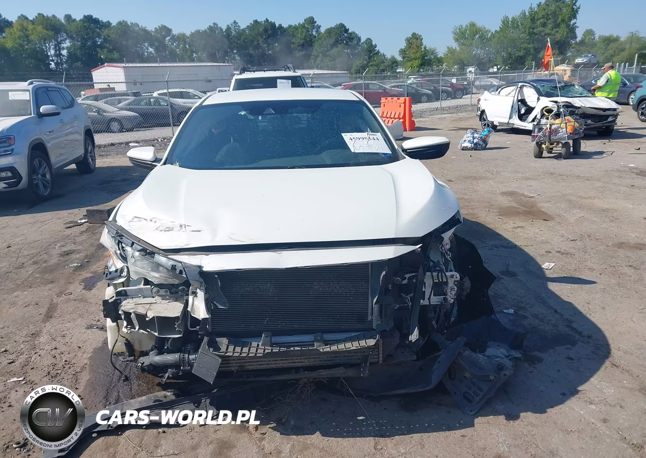 2019 Honda Civic Sport VIN:SHHFK7H48KU416160 - 12