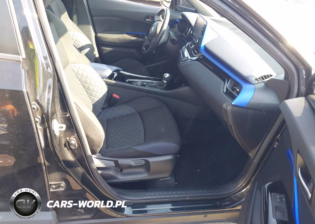 2020 Toyota C-Hr Xle VIN:JTNKHMBX2L1087705 - 5