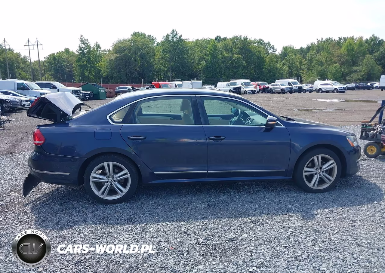 2013 Volkswagen Passat 2.0L Tdi Se VIN:1VWBN7A32DC026399 - 13