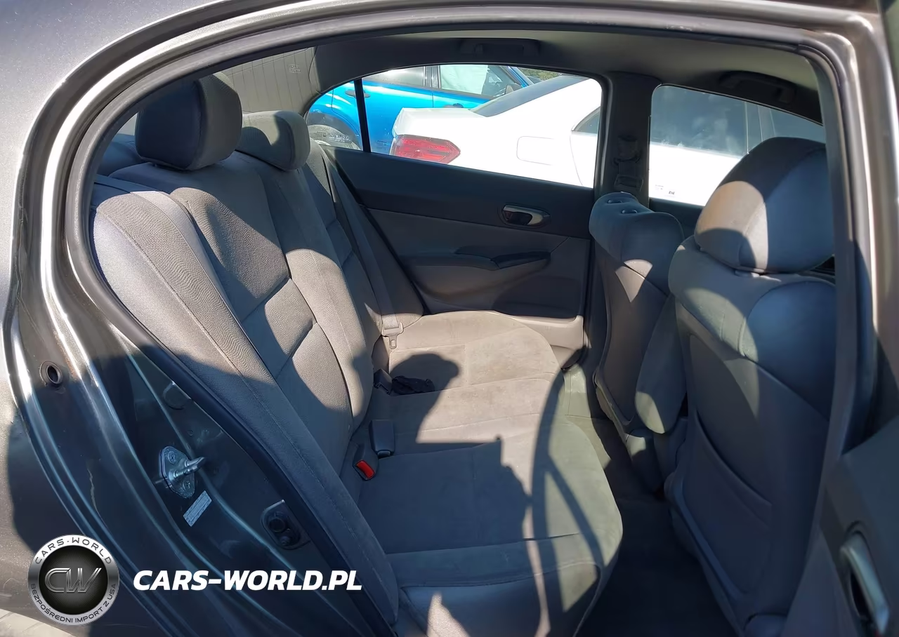 2007 Honda Civic Lx VIN:2HGFA16527H315731 - 8
