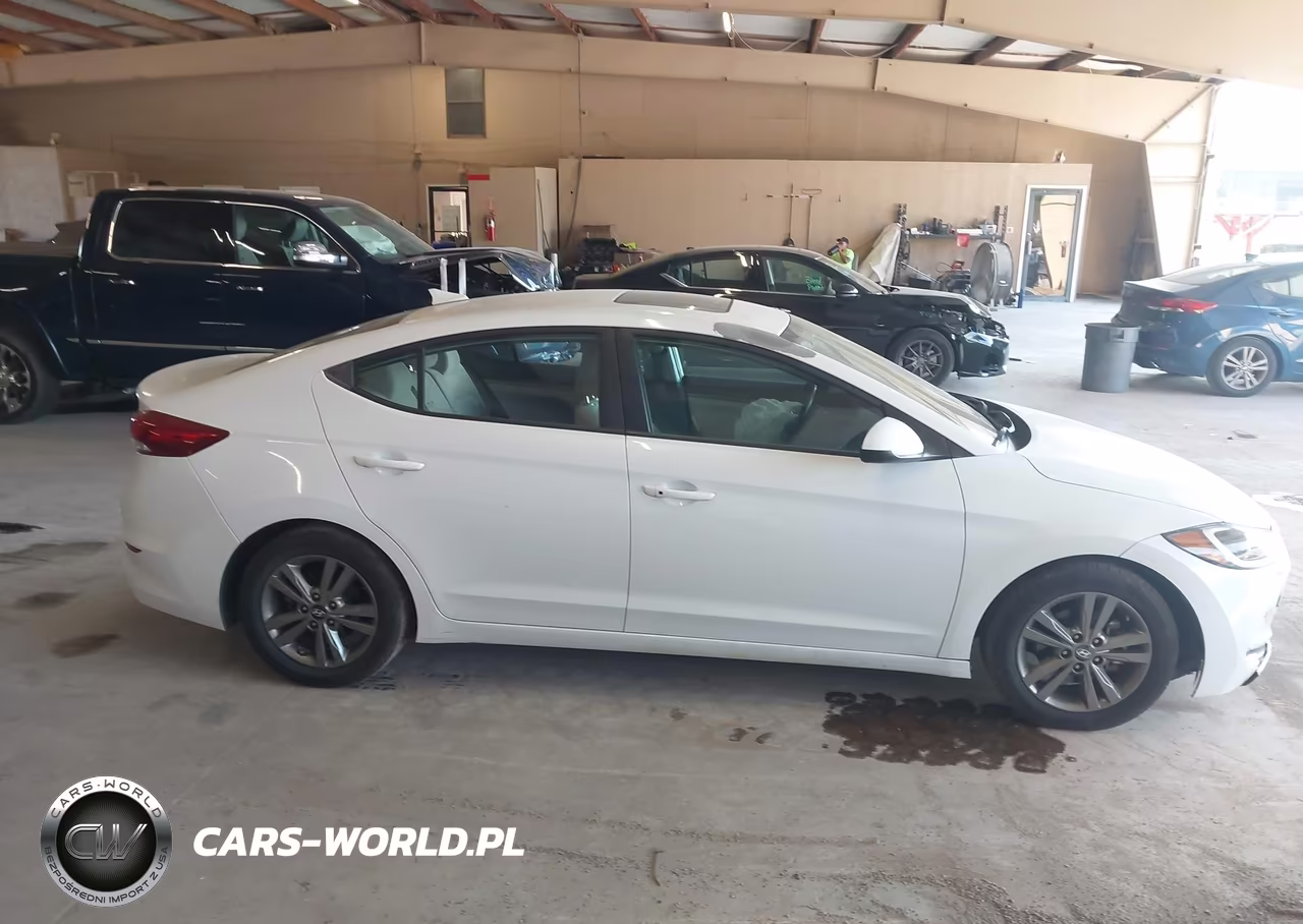 2018 Hyundai Elantra Value Edition VIN:5NPD84LF7JH220869 - 13