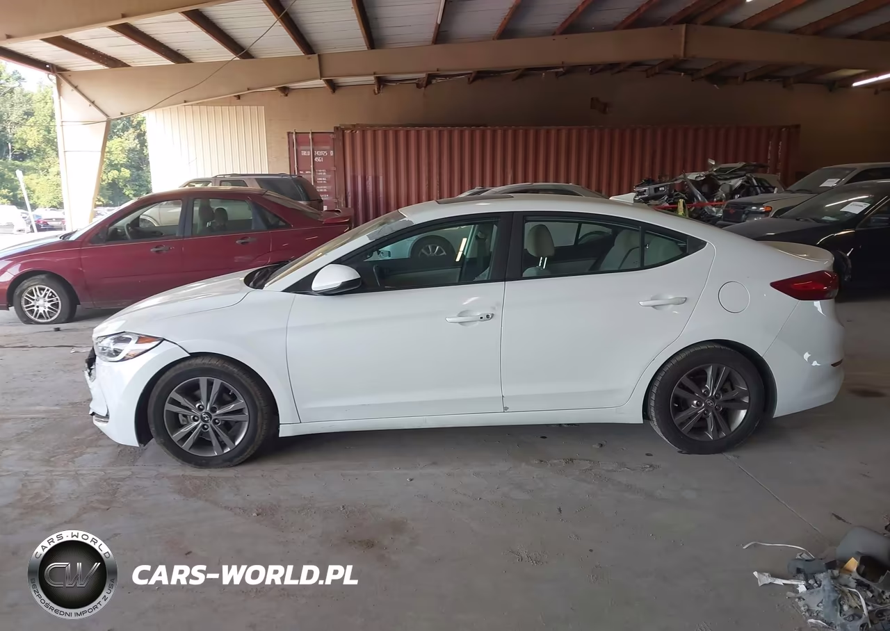2018 Hyundai Elantra Value Edition VIN:5NPD84LF7JH220869 - 14