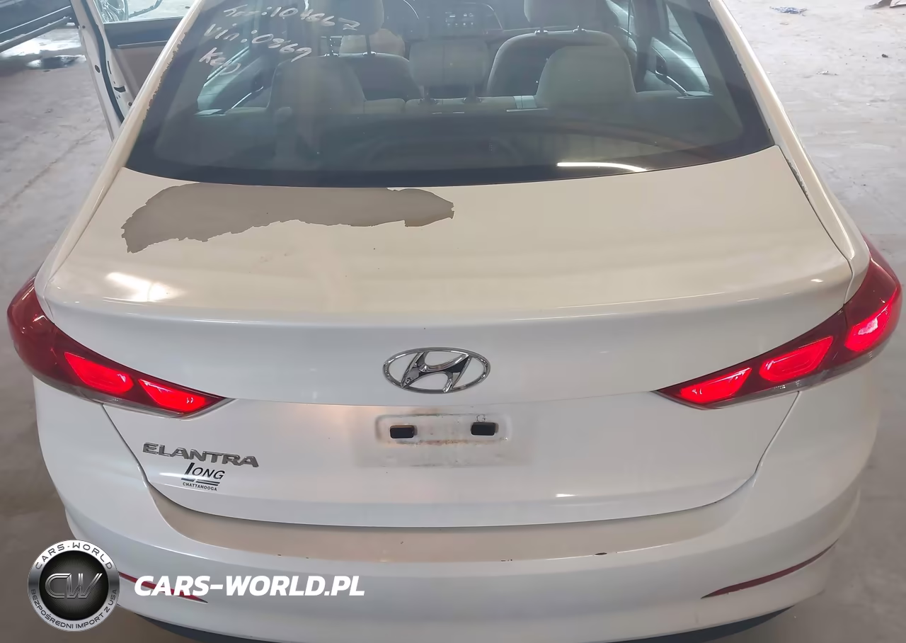 2018 Hyundai Elantra Value Edition VIN:5NPD84LF7JH220869 - 19