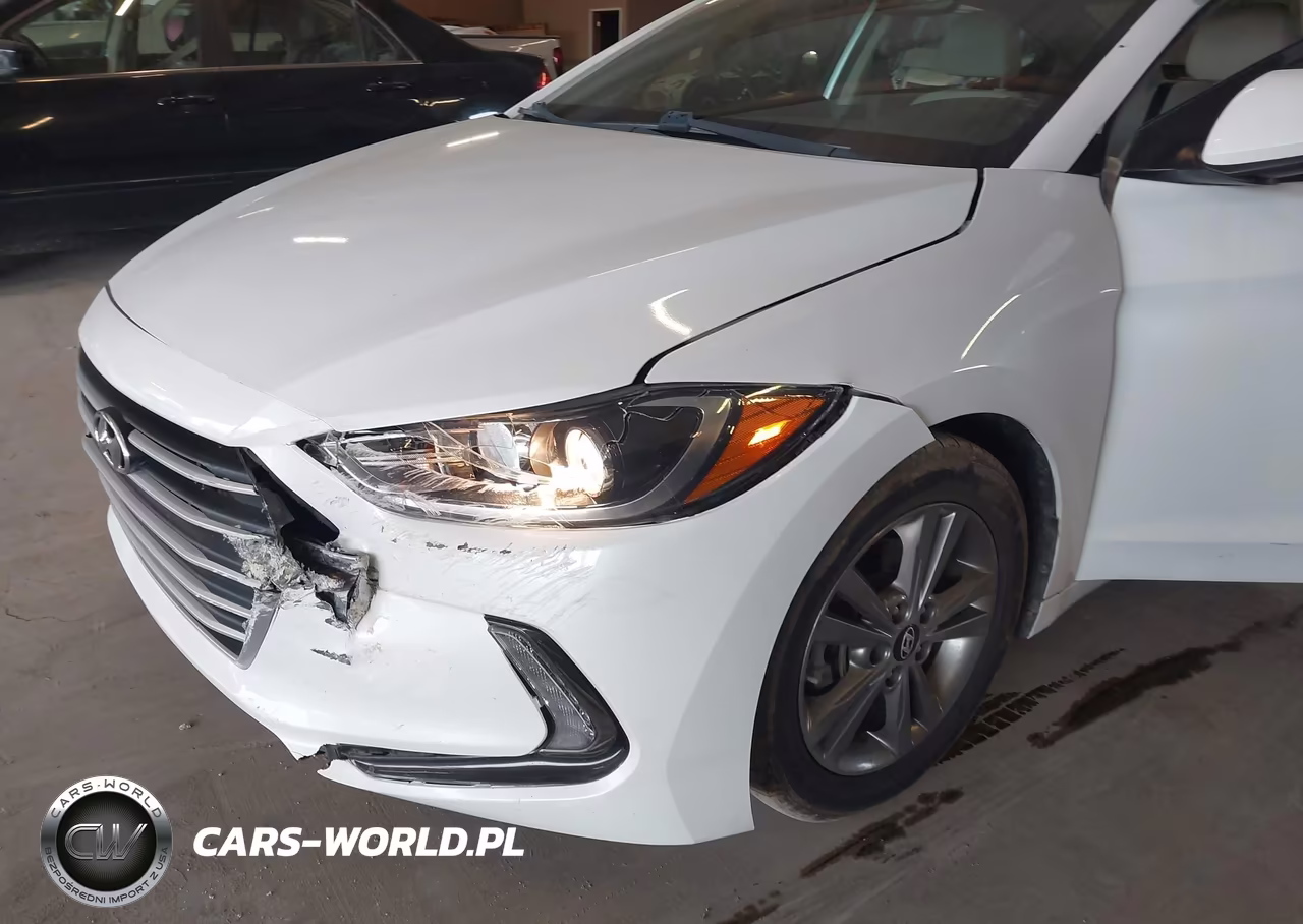 2018 Hyundai Elantra Value Edition VIN:5NPD84LF7JH220869 - 6