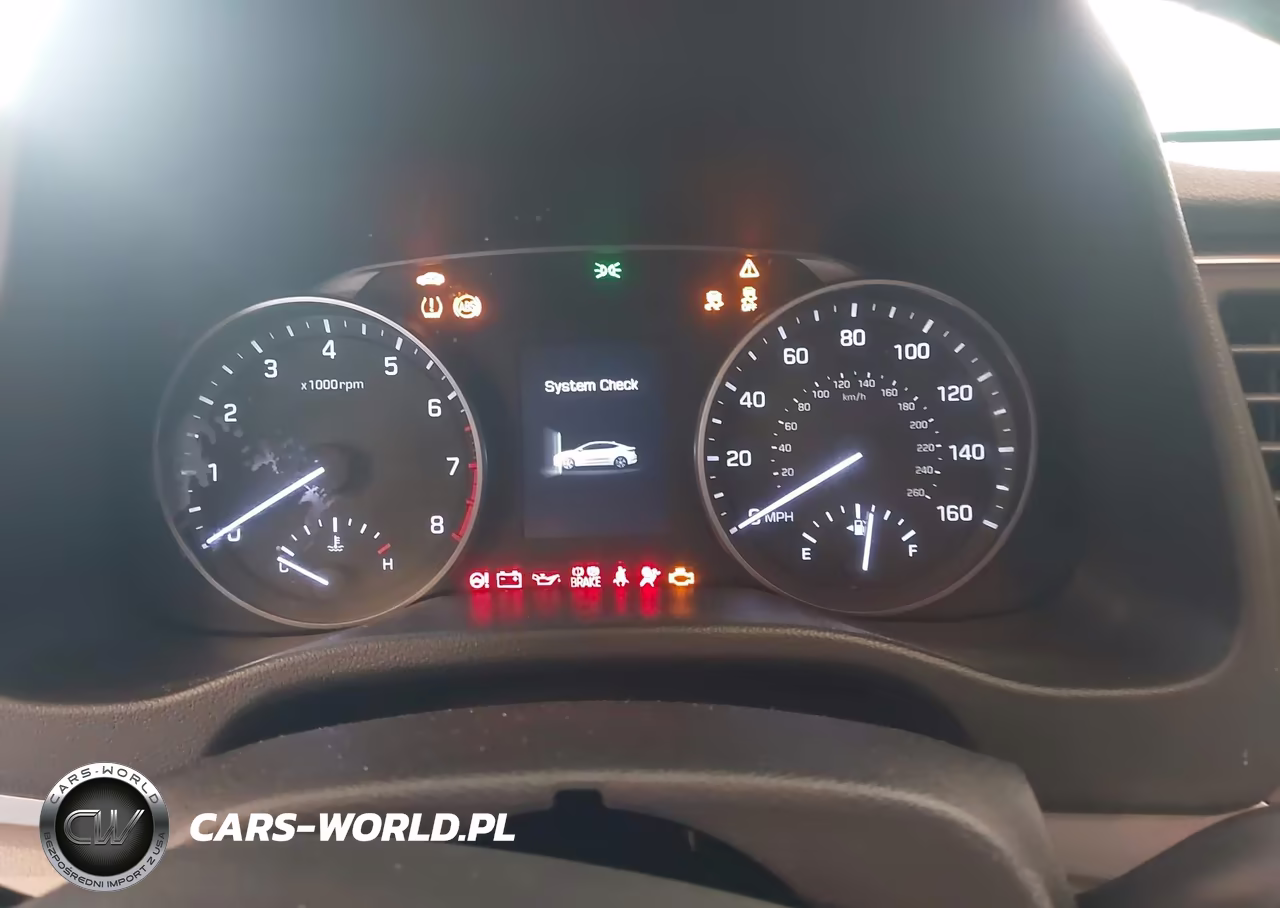 2018 Hyundai Elantra Value Edition VIN:5NPD84LF7JH220869 - 7
