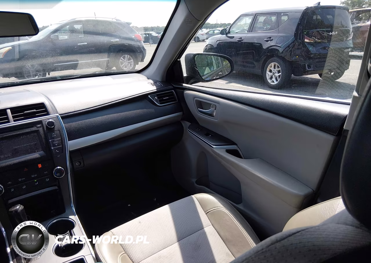 2016 Toyota Camry Se VIN:4T1BF1FK0GU171643 - 5