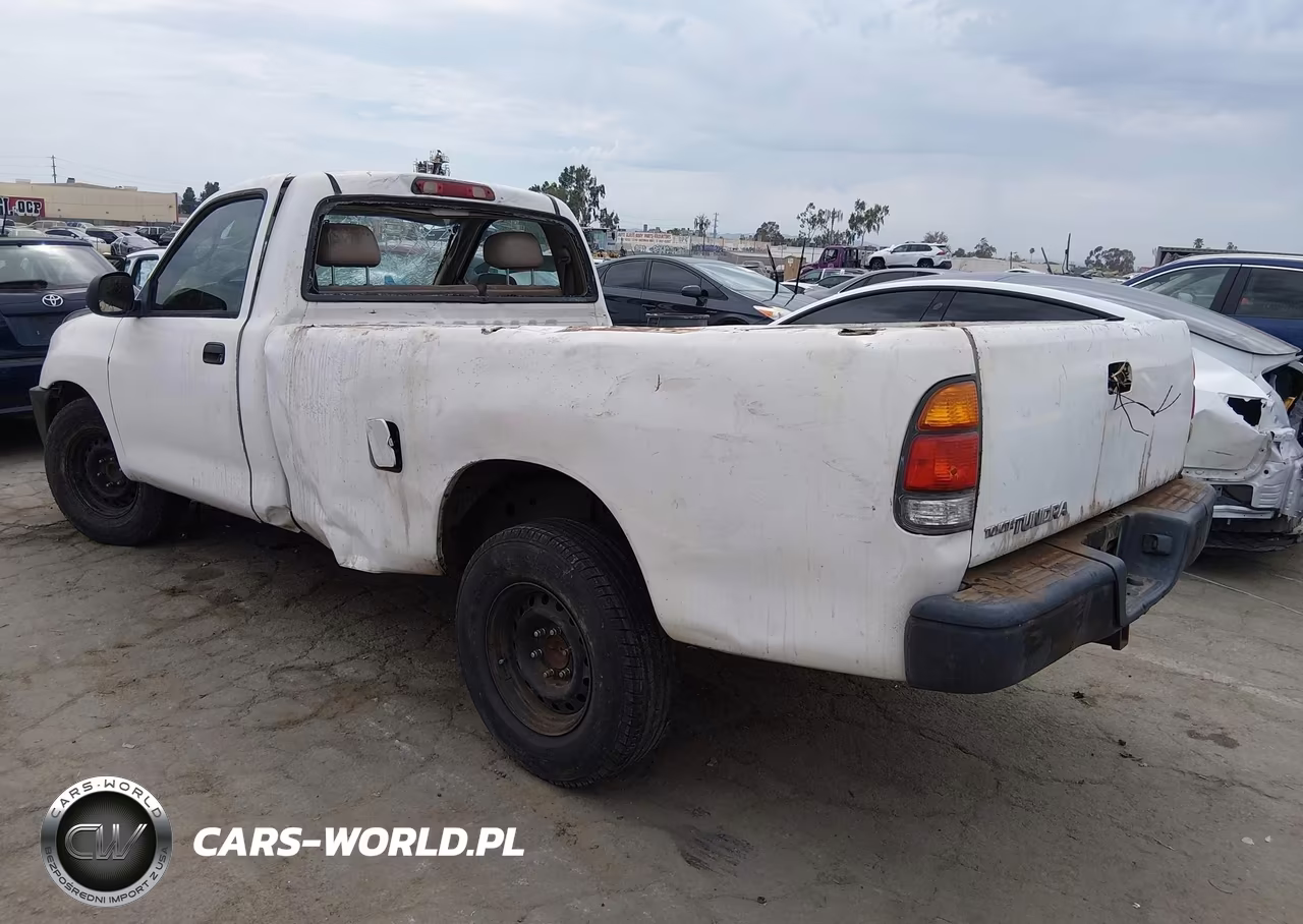 2003 Toyota Tundra VIN:5TBJN32183S433976 - 3