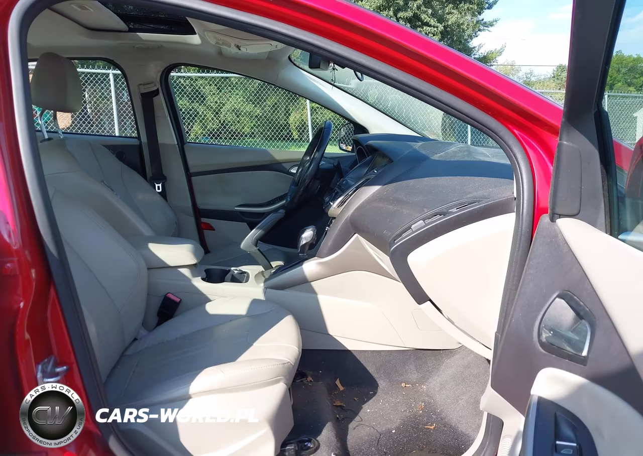 2012 Ford Focus Sel VIN:1FAHP3H22CL298758 - 5
