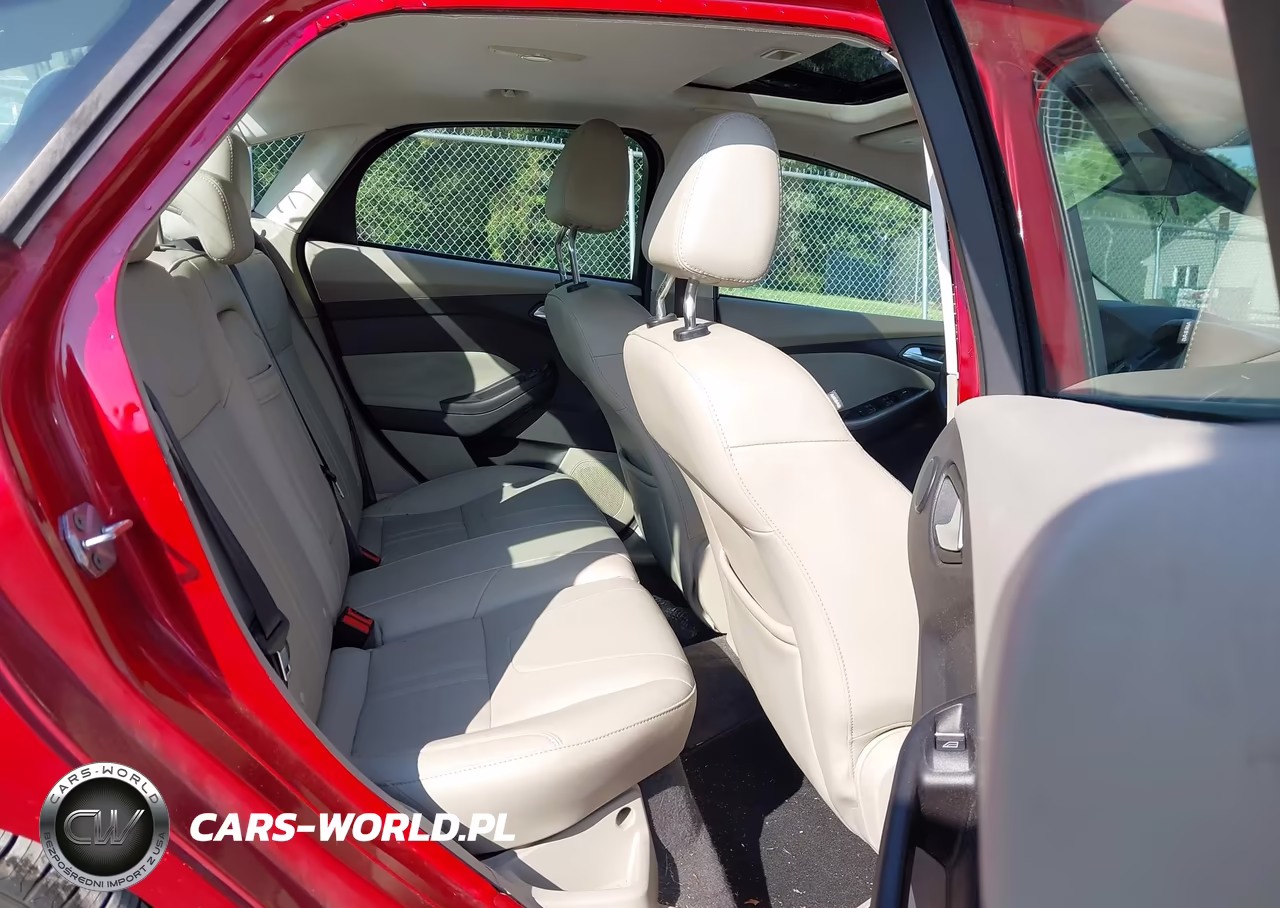2012 Ford Focus Sel VIN:1FAHP3H22CL298758 - 8