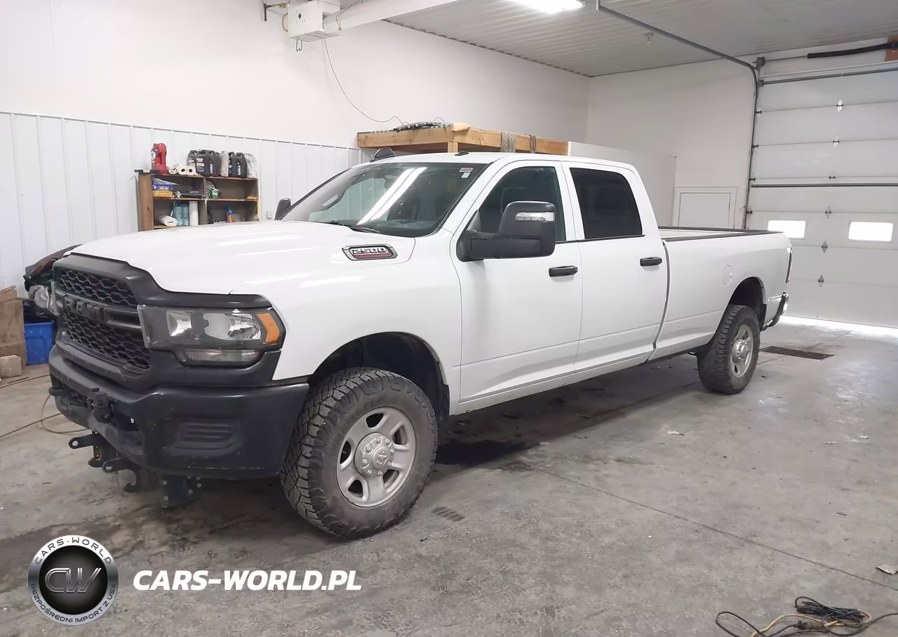 2024 Ram 2500 Tradesman 4X4 8' Box VIN:3C6UR5HJ2RG226588 - 2