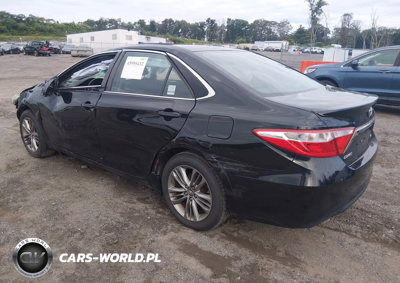 2017 Toyota Camry Se VIN:4T1BF1FK3HU306504 - 3