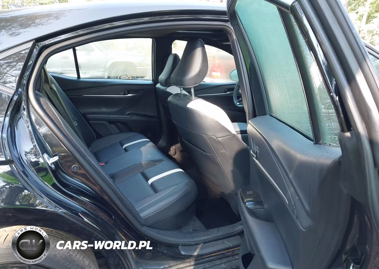 2026 Toyota Camry Se VIN:4T1DAACK5TU244186 - 8
