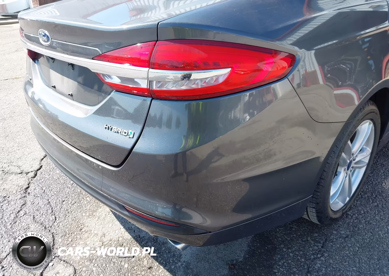2018 Ford Fusion Hybrid S VIN:3FA6P0UU0JR122318 - 14