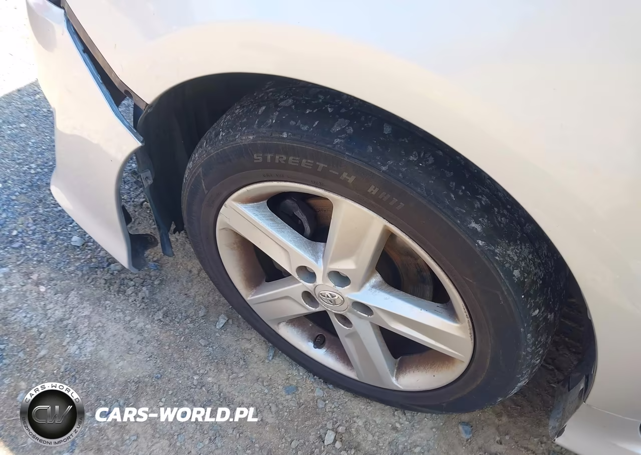 2014 Toyota Camry Se VIN:4T1BF1FK2EU389550 - 12
