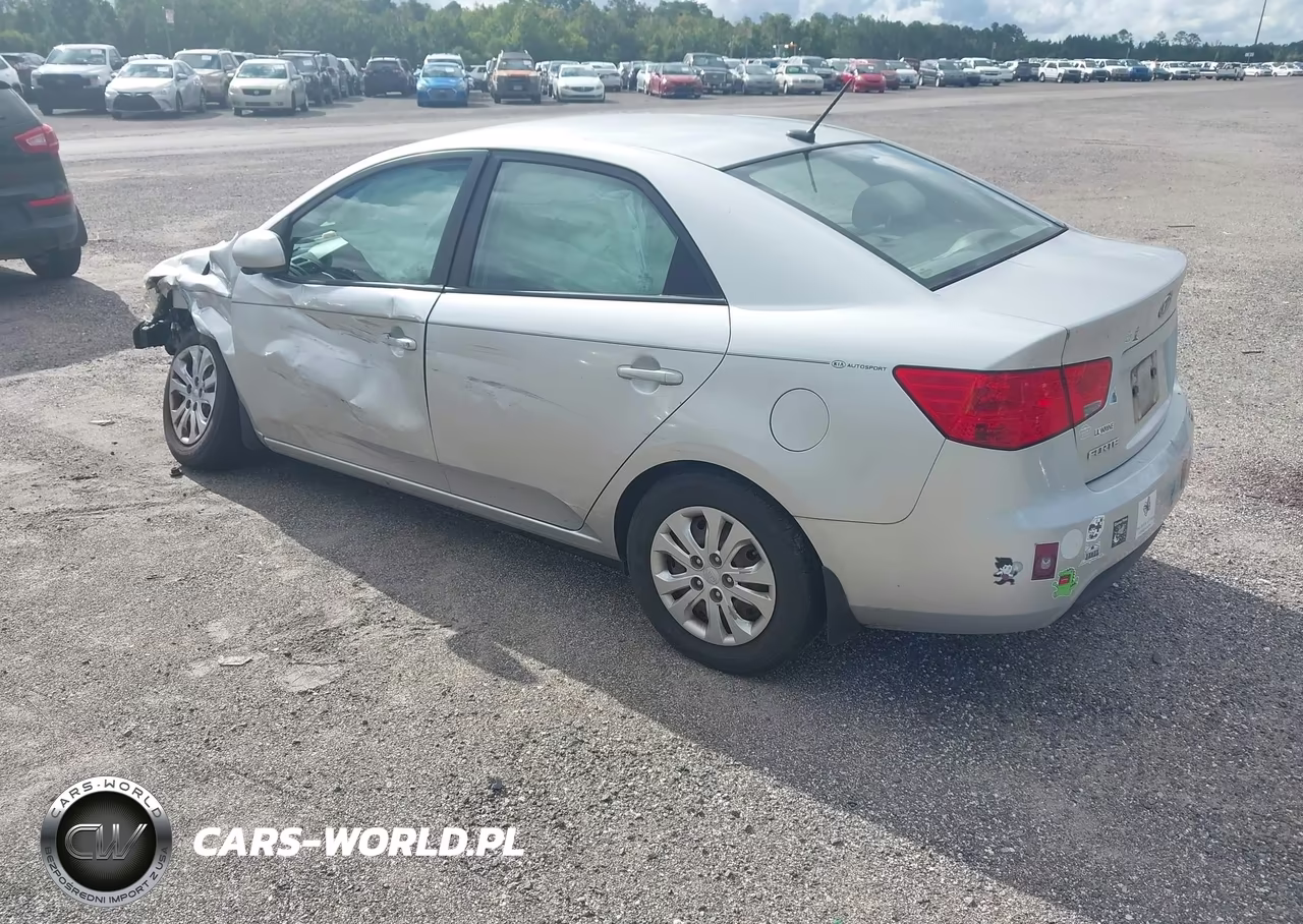 2011 Kia Forte Lx VIN:KNAFT4A20B5455183 - 3