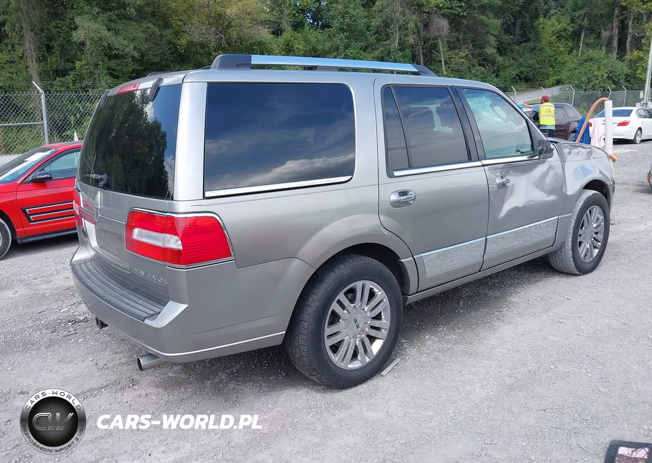 2008 Lincoln Navigator VIN:5LMFU28558LJ13651 - 4