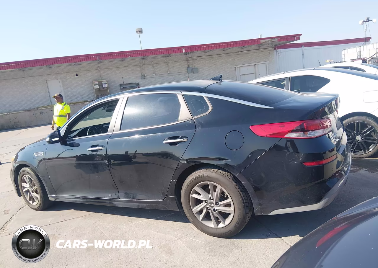 2020 Kia Optima Lx VIN:5XXGT4L34LG380935 - 14