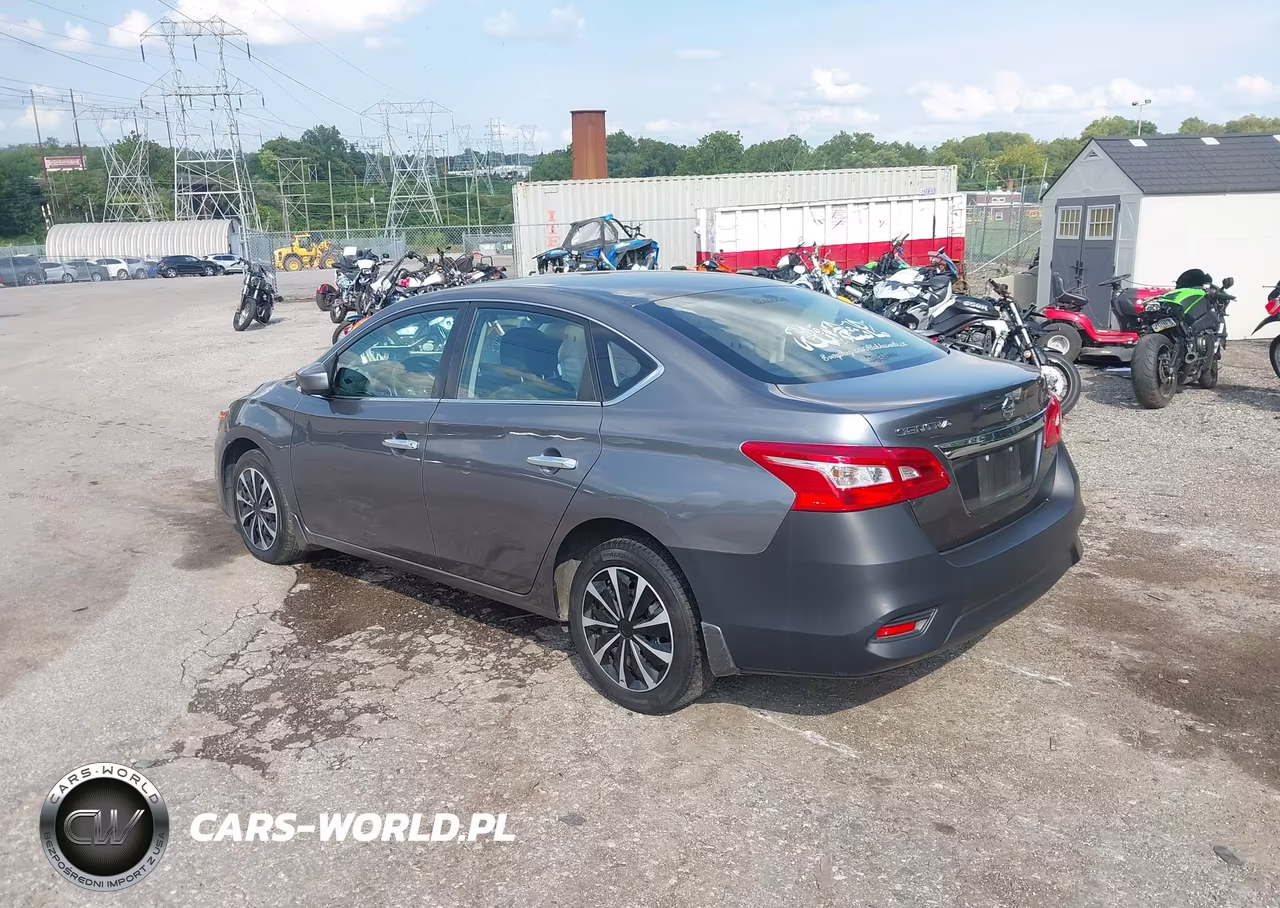 2018 Nissan Sentra S VIN:3N1AB7AP7JY206588 - 3