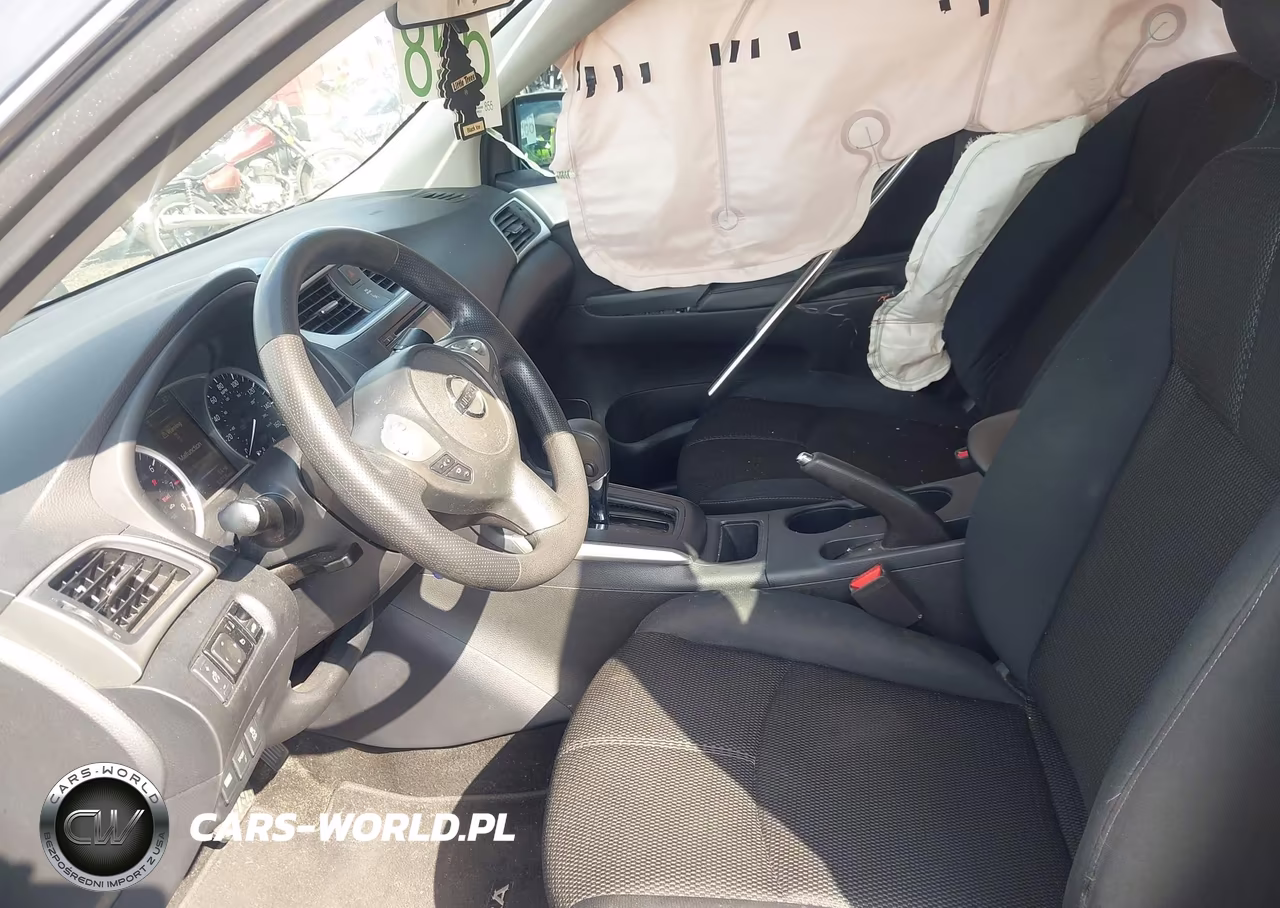 2018 Nissan Sentra S VIN:3N1AB7AP7JY206588 - 5