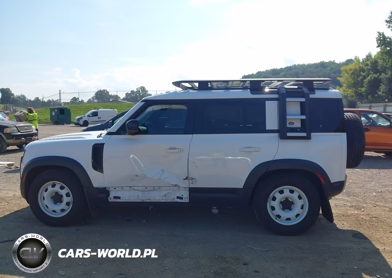 2023 Land Rover Defender 110 S VIN:SALEJ7EX5P2110535 - 14