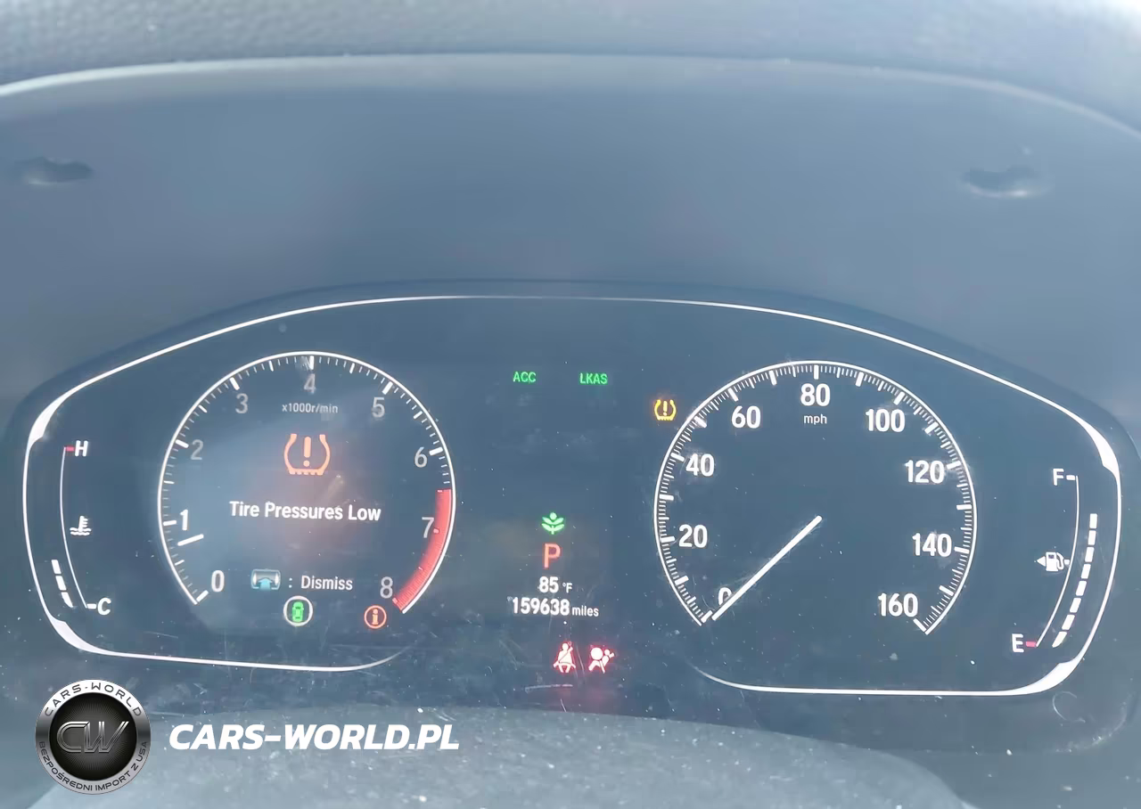 2018 Honda Accord Touring VIN:1HGCV1F92JA135407 - 7