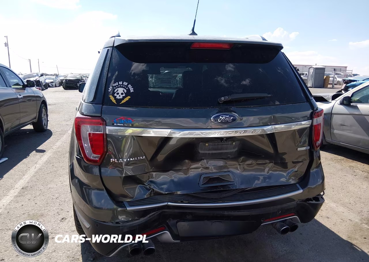 2018 Ford Explorer Platinum VIN:1FM5K8HT1JGA91510 - 16