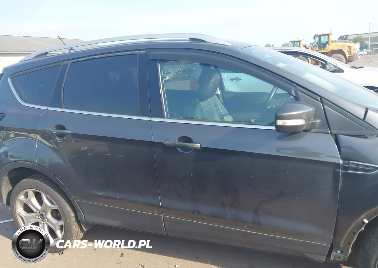 2018 Ford Escape Titanium VIN:1FMCU9J93JUA21224 - 14