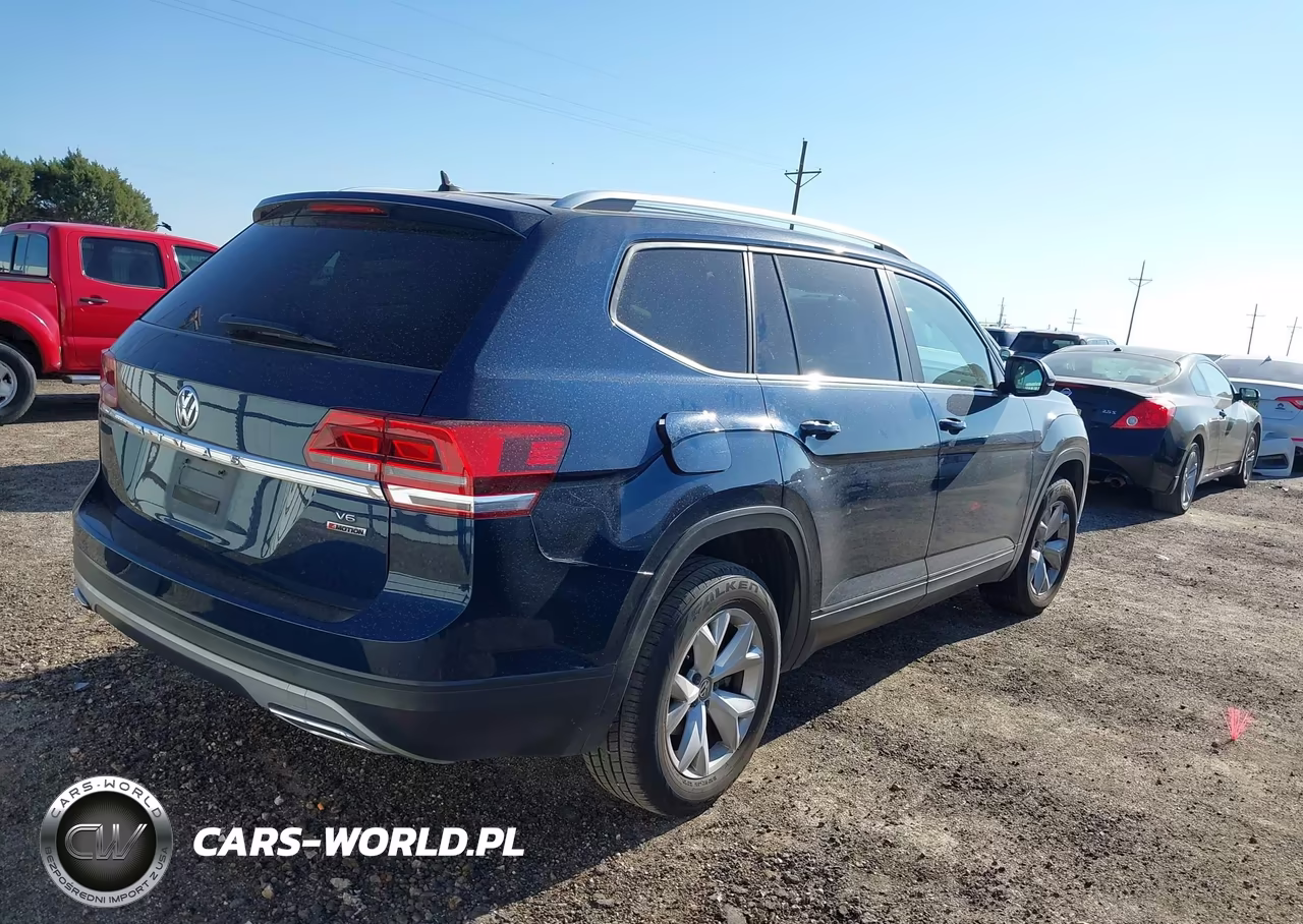 2018 Volkswagen Atlas 3.6L V6 S VIN:1V2GR2CA8JC525651 - 4
