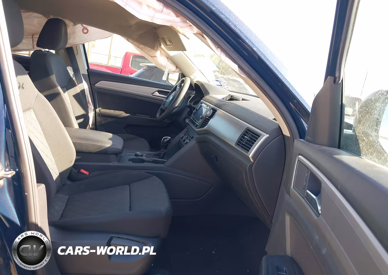 2018 Volkswagen Atlas 3.6L V6 S VIN:1V2GR2CA8JC525651 - 5