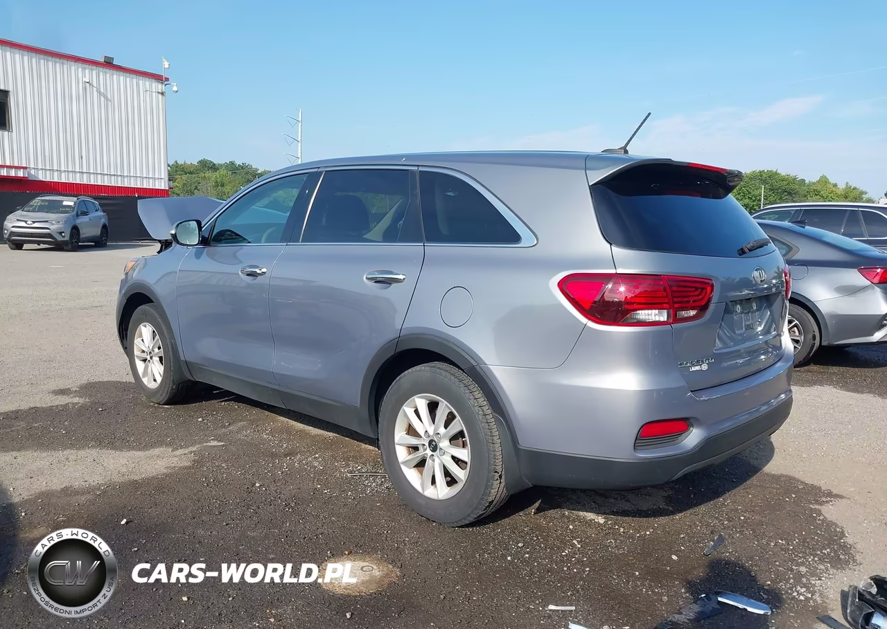2019 Kia Sorento 2.4L L VIN:5XYPG4A32KG598972 - 3