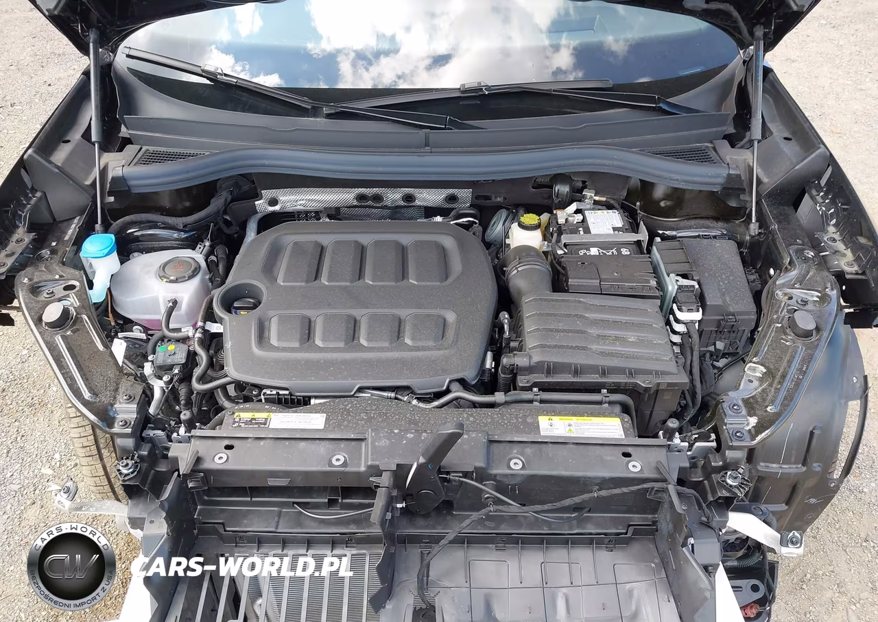 2026 Volkswagen Tiguan Se R-Line Black VIN:3VVGR7RM0TM065386 - 10