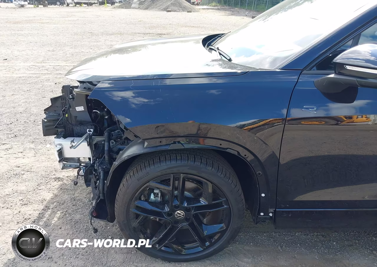 2026 Volkswagen Tiguan Se R-Line Black VIN:3VVGR7RM0TM065386 - 19